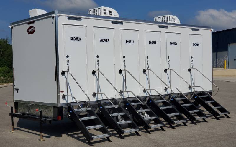 Luxury bathroom trailer