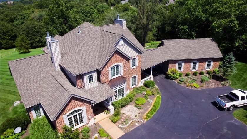 Michigan roofing company